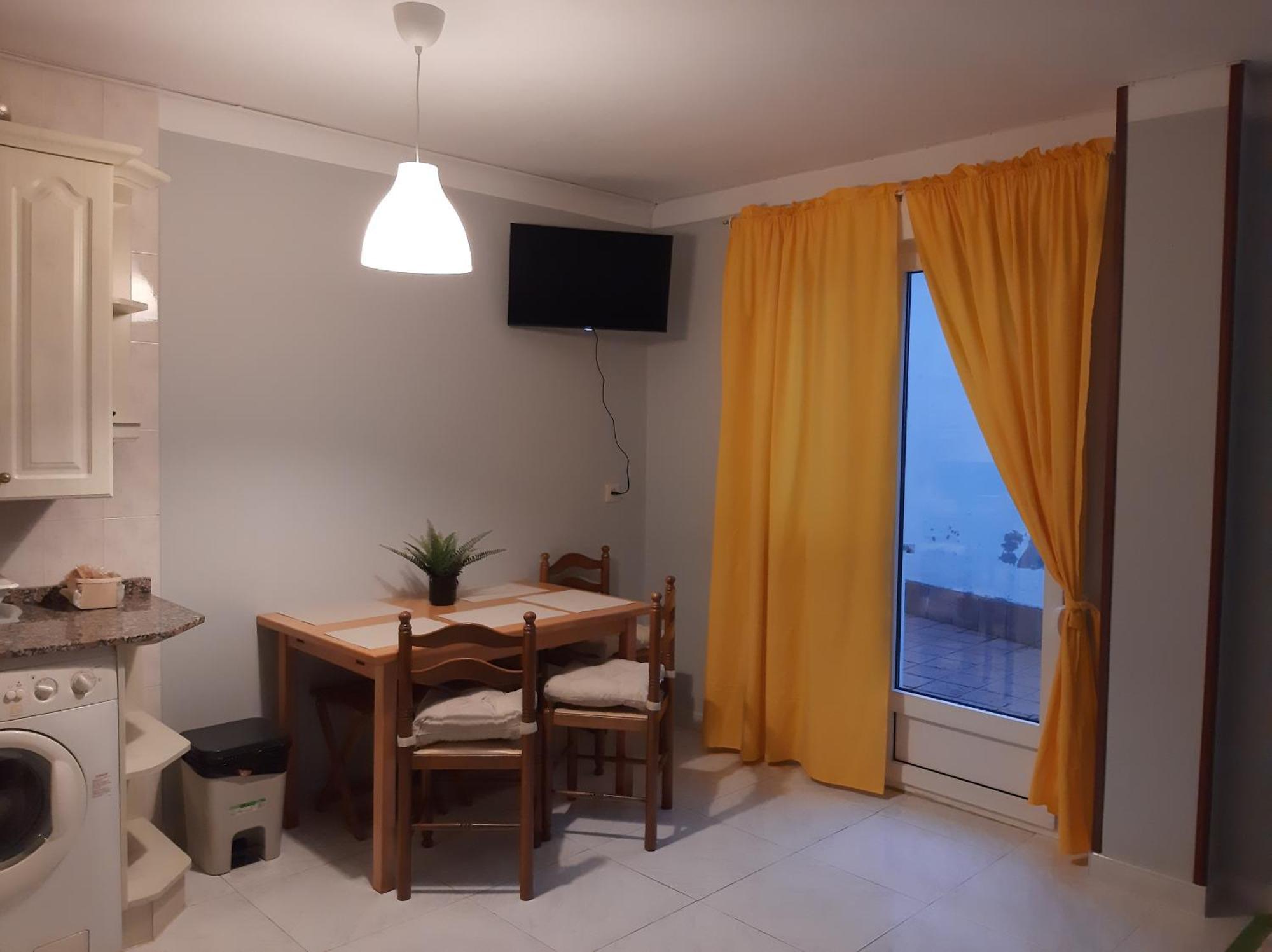 Apartamento Elena Centrico Con Wifi Cangas de Onis Bagian luar foto