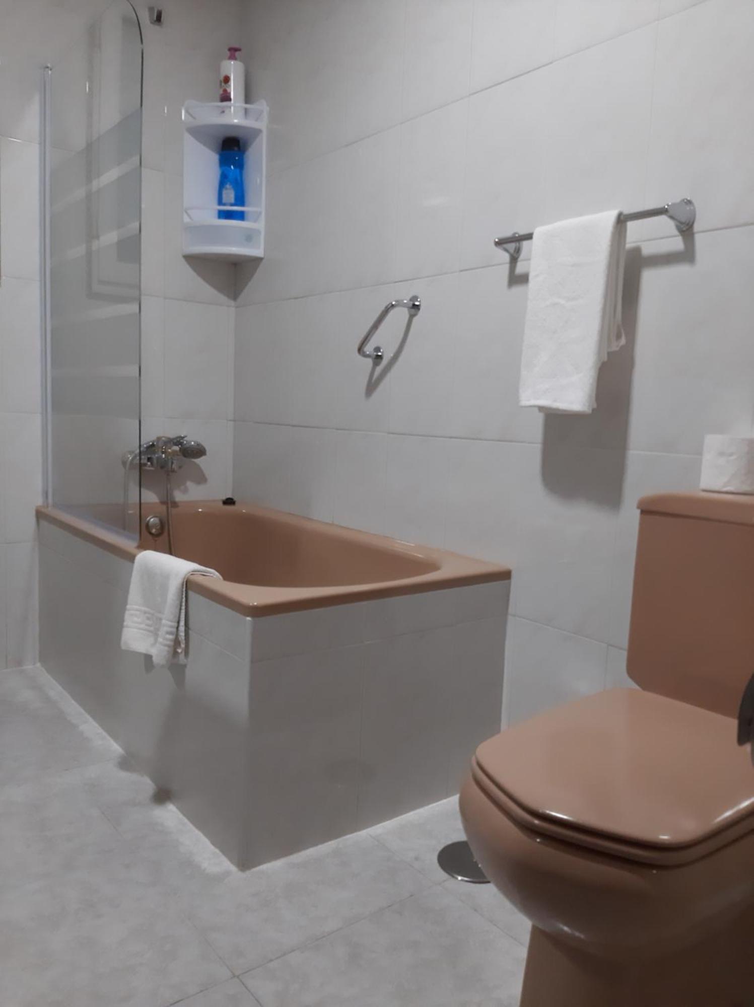 Apartamento Elena Centrico Con Wifi Cangas de Onis Bagian luar foto