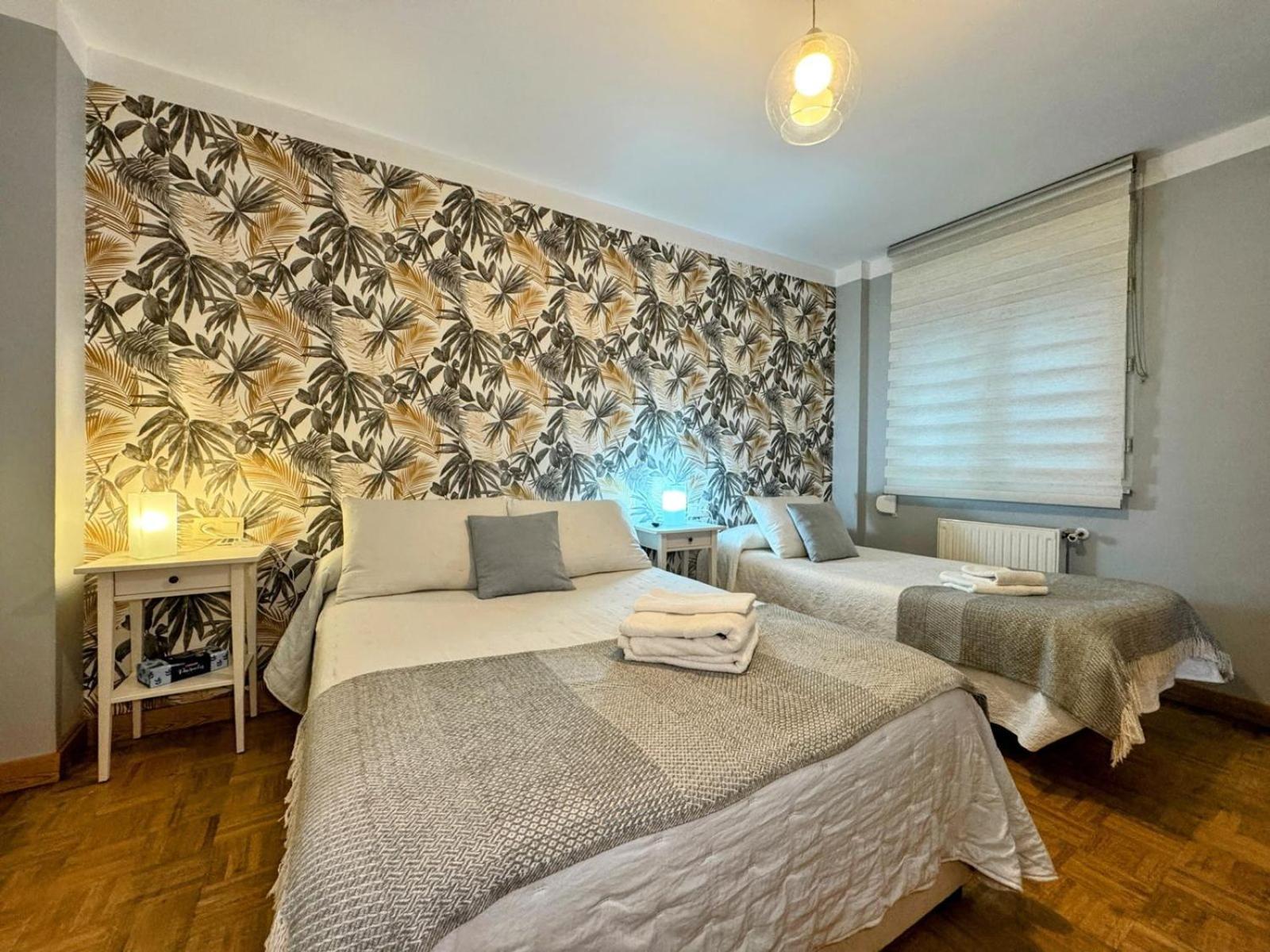 Apartamento Elena Centrico Con Wifi Cangas de Onis Bagian luar foto